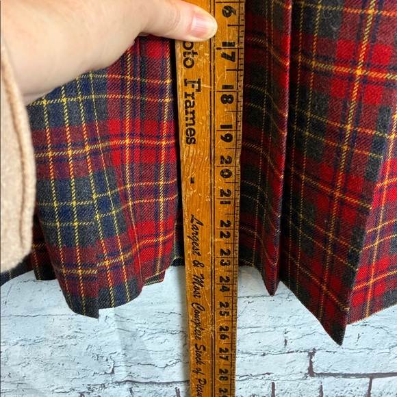 Nordstrom Corbin Ltd Vintage Grey Red Pleated Plaid Skirt Sz 12 Academia Holiday - Picture 5 of 16